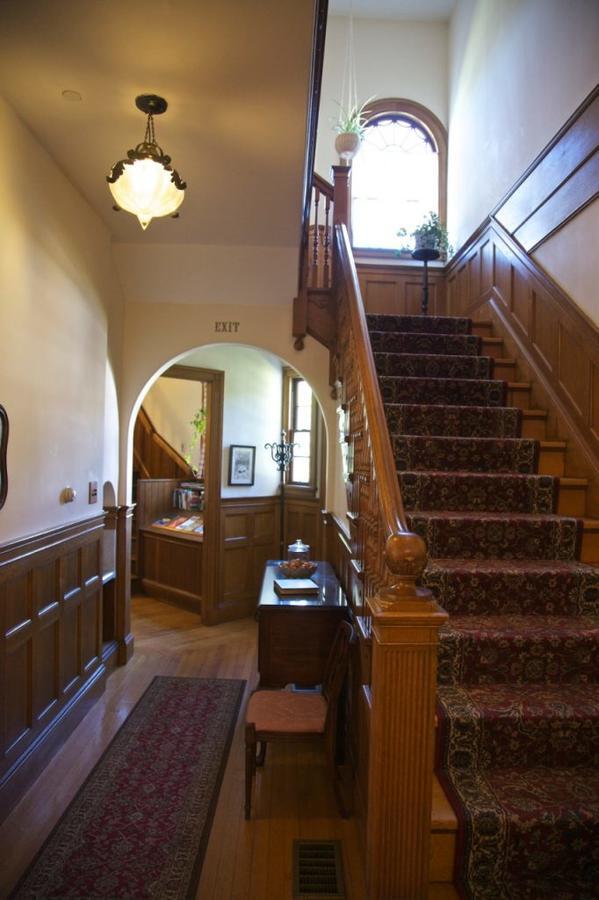 Governor'S House In Hyde Park Bed and Breakfast Exterior foto